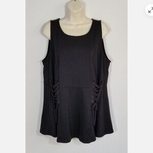 TORRID Size 2 Peplum Top 6443E1M